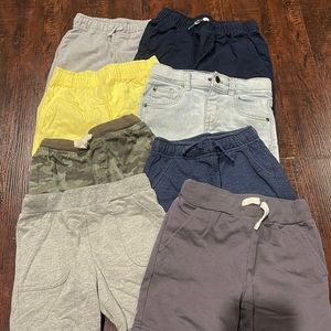 Toddler boys size 4T shorts